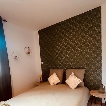 Le Serenity Spacious P4 115 M2 Parking Apartamento