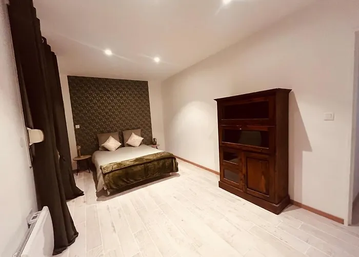 Le Serenity Spacious P4 115 M2 Parking *