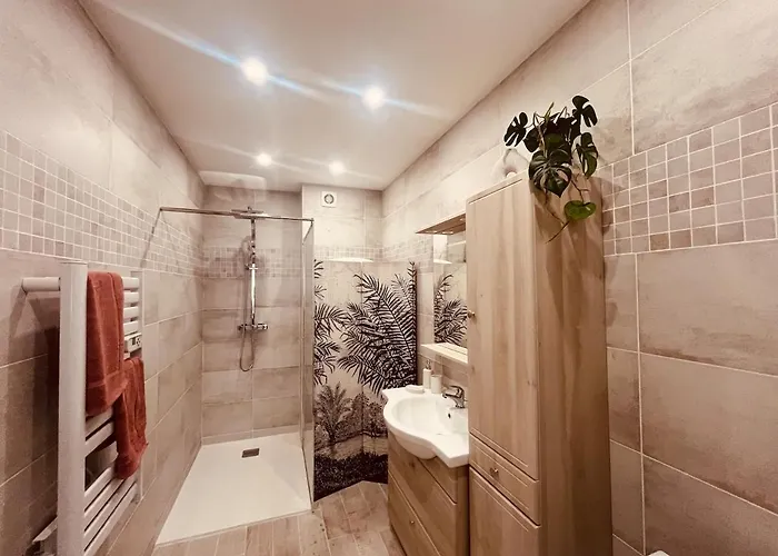 Le Serenity Spacious P4 115 M2 Parking * Nîmes